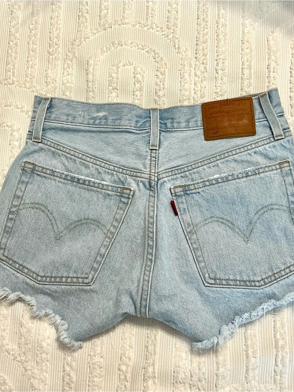 Levi’s 501® ORIGINAL FIT HIGH RISE WOMEN'S SHORTS
